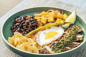 The Funny Lion - Puerto Princesa