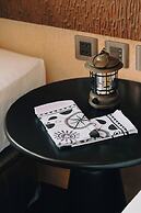 The Funny Lion - Puerto Princesa