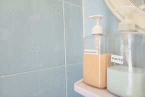 KIM HOTEL AT BANGPLONG