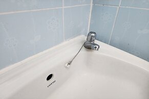 KIM HOTEL AT BANGPLONG