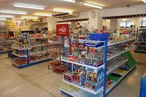 KIM HOTEL AT BANGPLONG