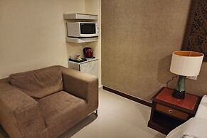 KIM HOTEL AT BANGPLONG