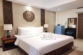 KIM HOTEL AT BANGPLONG