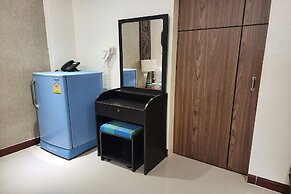 KIM HOTEL AT BANGPLONG