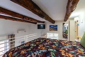 Toledo house Apartments