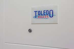 Toledo house Apartments