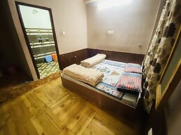 The Kuber Hotel & Restaurant