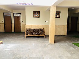 The Kuber Hotel & Restaurant