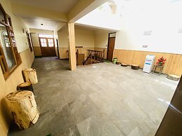 The Kuber Hotel & Restaurant