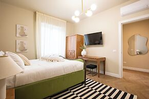 Daplace - Corso Sempione Suites