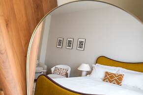 Daplace - Corso Sempione Suites