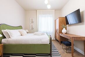 Daplace - Corso Sempione Suites