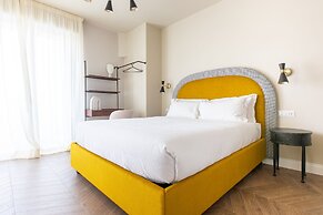 Daplace - Corso Sempione Suites