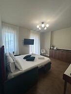 Daplace - Corso Sempione Suites