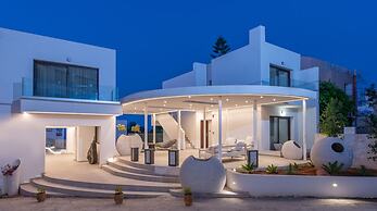 Mika Villas & Suites