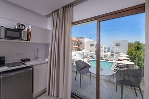 Mika Villas & Suites