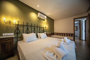 Mika Villas & Suites