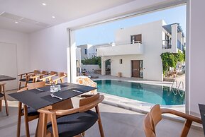 Mika Villas & Suites