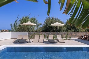 Mika Villas & Suites