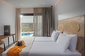 Mika Villas & Suites