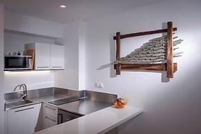 Mika Villas & Suites