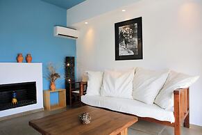 Mika Villas & Suites