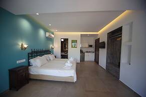 Mika Villas & Suites