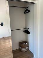 Stylish Sherman Oaks Townhouse W/ 3 Master Suites