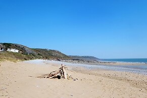Gower Hideaway - 3 Bed - Ocean Breeze