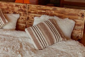 Glamping Kenya Mt. Kenya Lodge