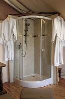 Glamping Kenya Mt. Kenya Lodge