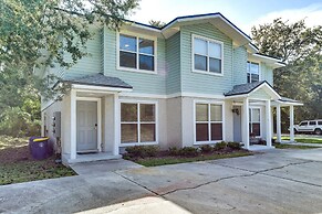 Fernandina Beach Paradise: Steps to Shore!