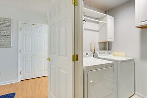13 Mi to Annapolis: Dog-friendly Home w/ Fire Pit!