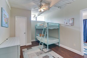 Walk to Beach: Galveston Vacation Rental!