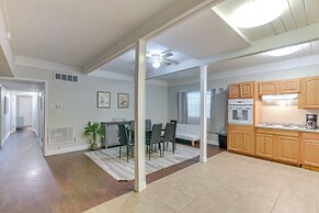 Walk to Beach: Galveston Vacation Rental!