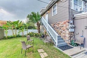 Walk to Beach: Galveston Vacation Rental!