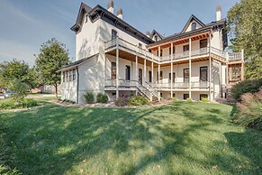 Historic New Albany Apartment ~ 6 Mi to Louisville