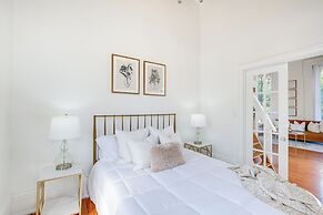 Historic New Albany Apartment ~ 6 Mi to Louisville