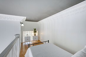 Historic New Albany Apartment ~ 6 Mi to Louisville