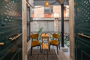 Valeria Antique 1892 Sultanahmet