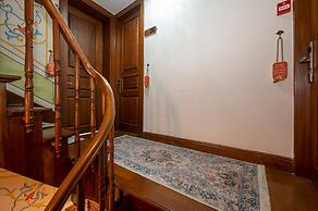 Valeria Antique 1892 Sultanahmet