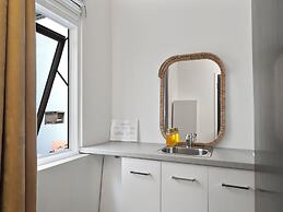 Azzurro Pod Hotel Central Sydney