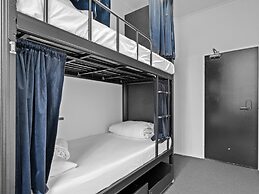 Azzurro Pod Hotel Central Sydney