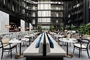 Dorothea Hotel, Budapest, Autograph Collection