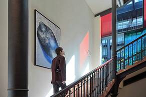 Dorothea Hotel, Budapest, Autograph Collection
