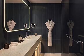 Dorothea Hotel, Budapest, Autograph Collection