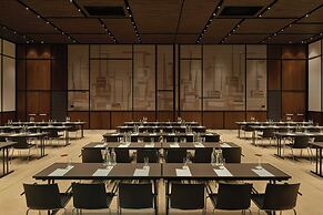 Dorothea Hotel, Budapest, Autograph Collection