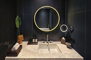 Dorothea Hotel, Budapest, Autograph Collection