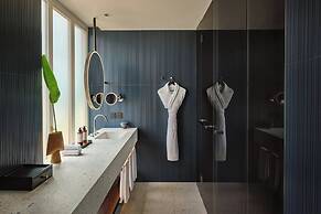 Dorothea Hotel, Budapest, Autograph Collection