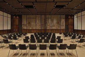 Dorothea Hotel, Budapest, Autograph Collection